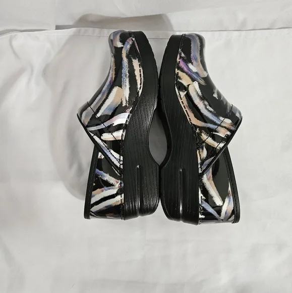 NIB Dansko professional brush patent metallic clog shoe women's size 37 - Picture 6 of 12